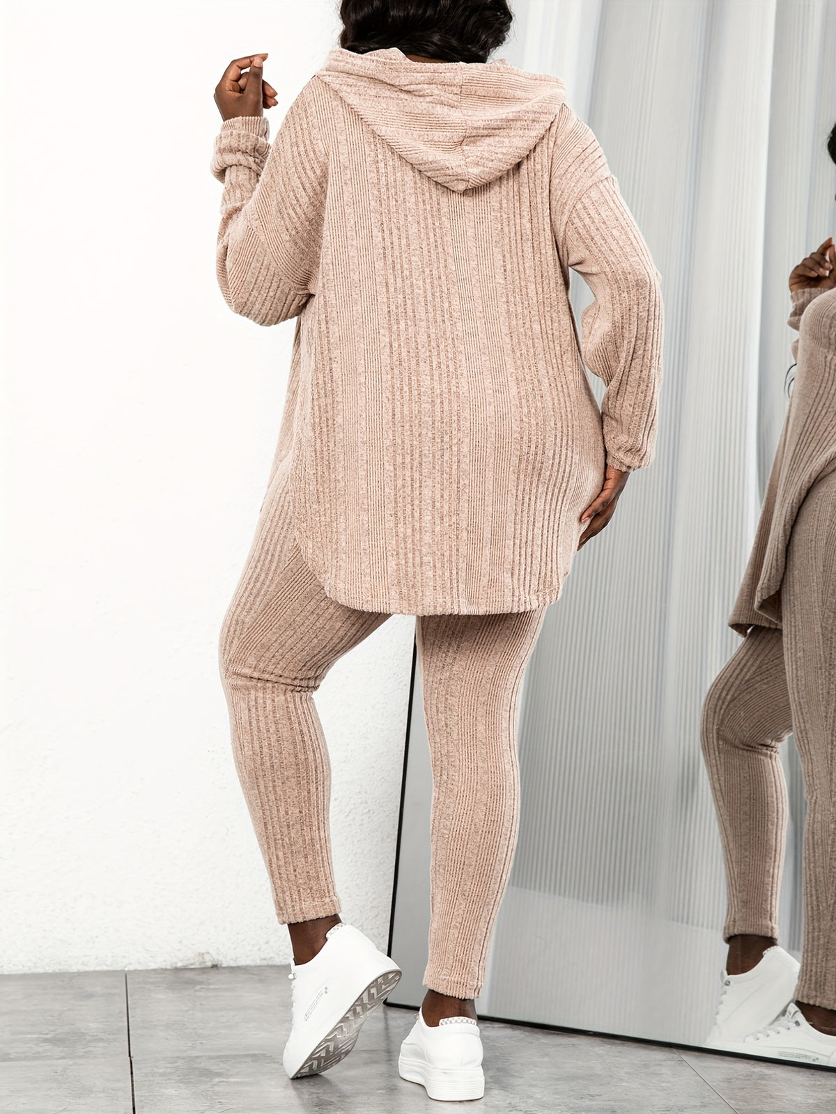 For plus Size - New Autumn Collection for Plus-Size Women's Casual Two-Piece Set, Stylish and Loose-Fitting