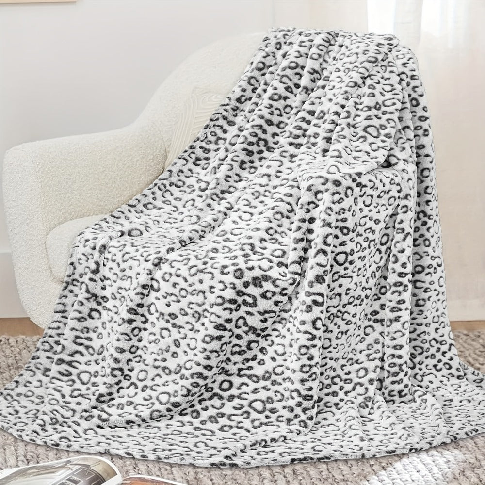 Leopard Print Throw Blanket – Soft Fluffy Jacquard Fleece Flannel for Couch, Bed, Sofa & Camping, 3 Sizes, 5 Colors - product image 3