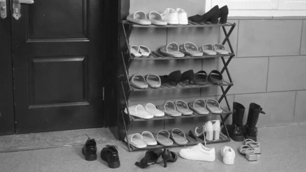 Over the Door Shoe Organizer 40 Pockets with 4 Hooks – Durable Fabric Hanging Shoe Storage for Closet, Entryway & Bedroom – Space-Saving Door Shoe Rack in Gray, White & Black - product image 10