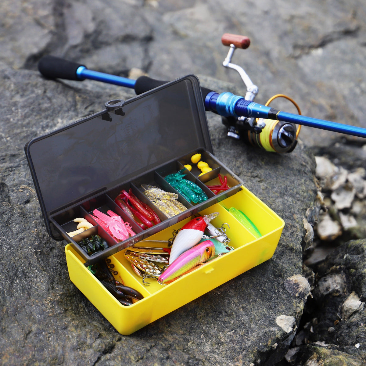 Mixed Plastic & Metal Baits, Hooks, Swivels & Jig Hooks (361 pcs) – Fishing Lures Kit with Tackle Box - product image 17