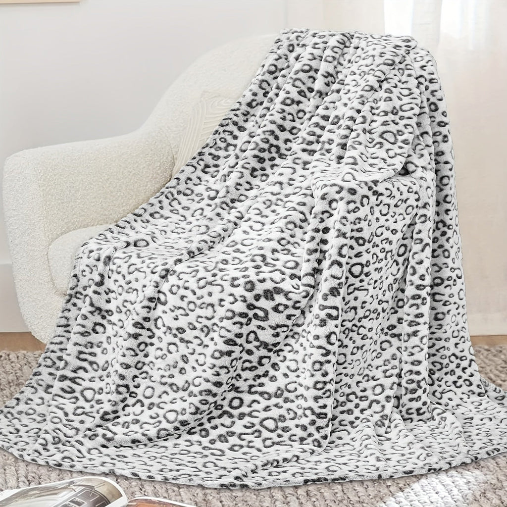 Leopard Print Throw Blanket – Soft Fluffy Jacquard Fleece Flannel for Couch, Bed, Sofa & Camping, 3 Sizes, 5 Colors - product image 15