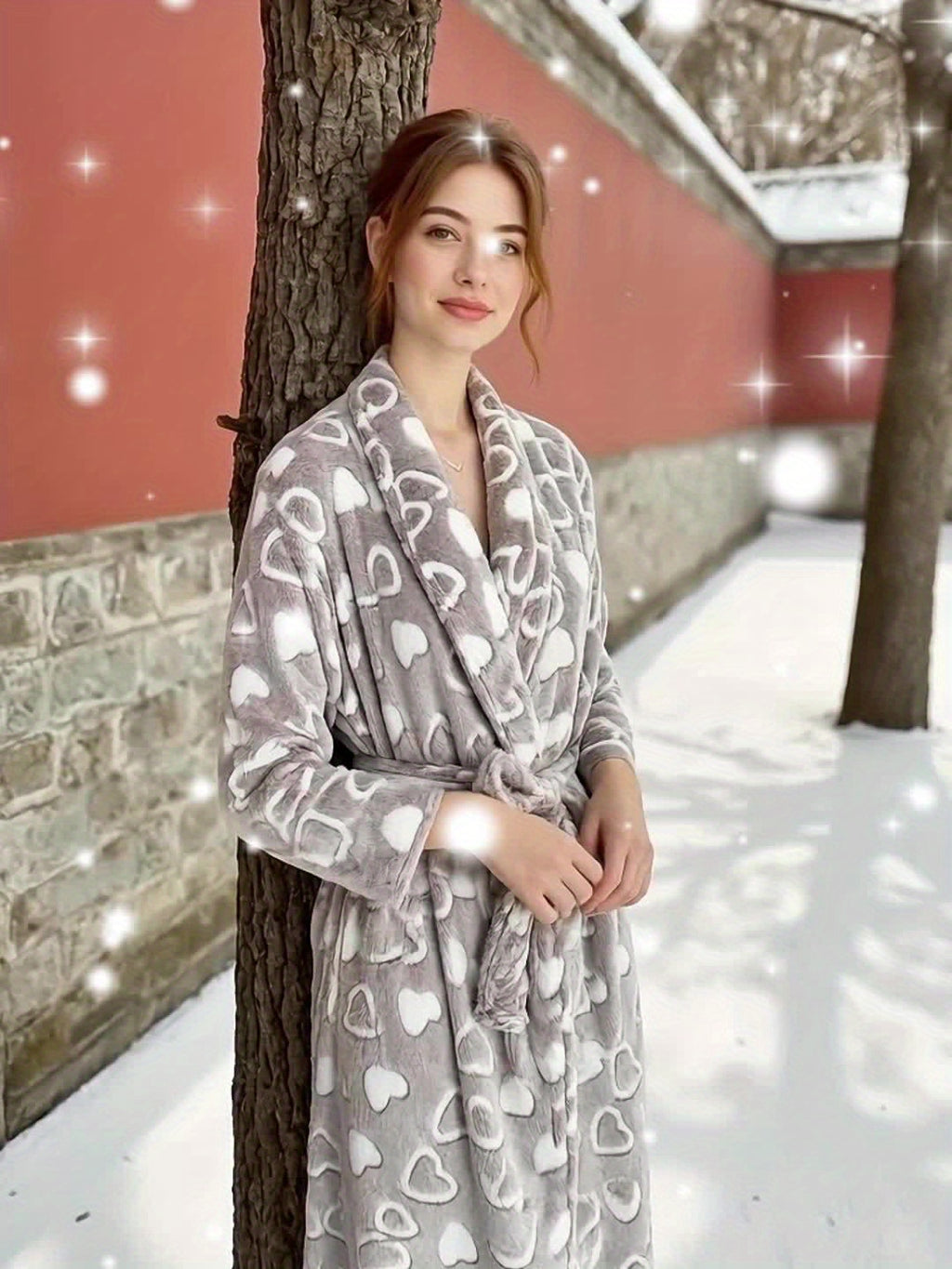 Women's Loose, Warm and Comfortable Home Wear Sleepwear With Offset Printing Heart Pattern For Autumn and Winter, New Flannel Nightgown Belt, Double-sided - product image