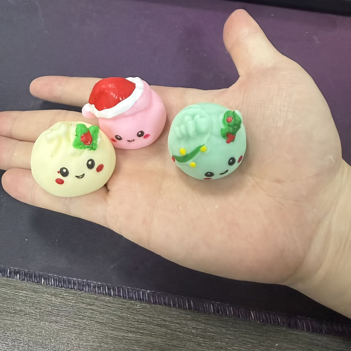 24pcs Christmas Small Bun-Shaped Party Toys, Plus 1pc Toy As Gift, Totaling 25pcs Christmas Bun Set, Christmas Small Bun Countdown Set Is Suitable Holiday Gift - product image 5