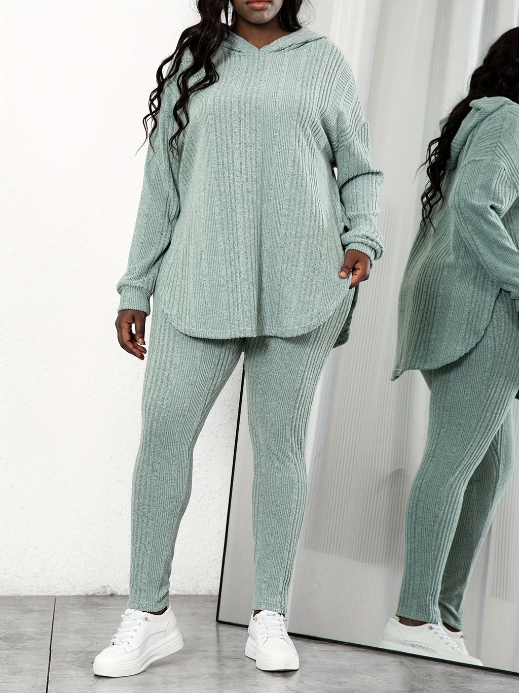 For plus Size - New Autumn Collection for Plus-Size Women's Casual Two-Piece Set, Stylish and Loose-Fitting