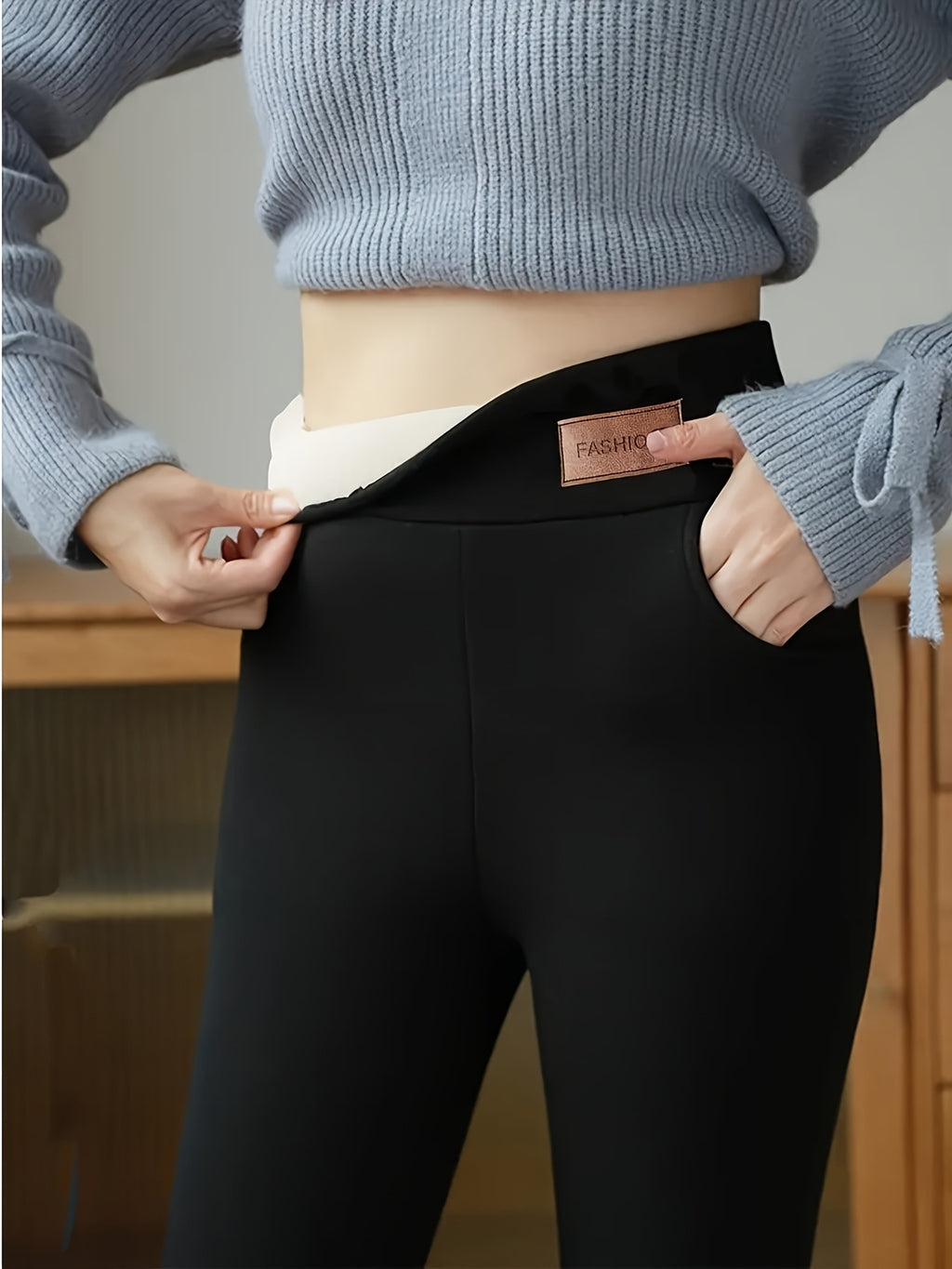 1 Pair Women's High-Waisted Thermal Long Pants, Elastic Warmth with Stretch Waistband Detail, Solid Color, Fabric, Autumn/Winter Collection