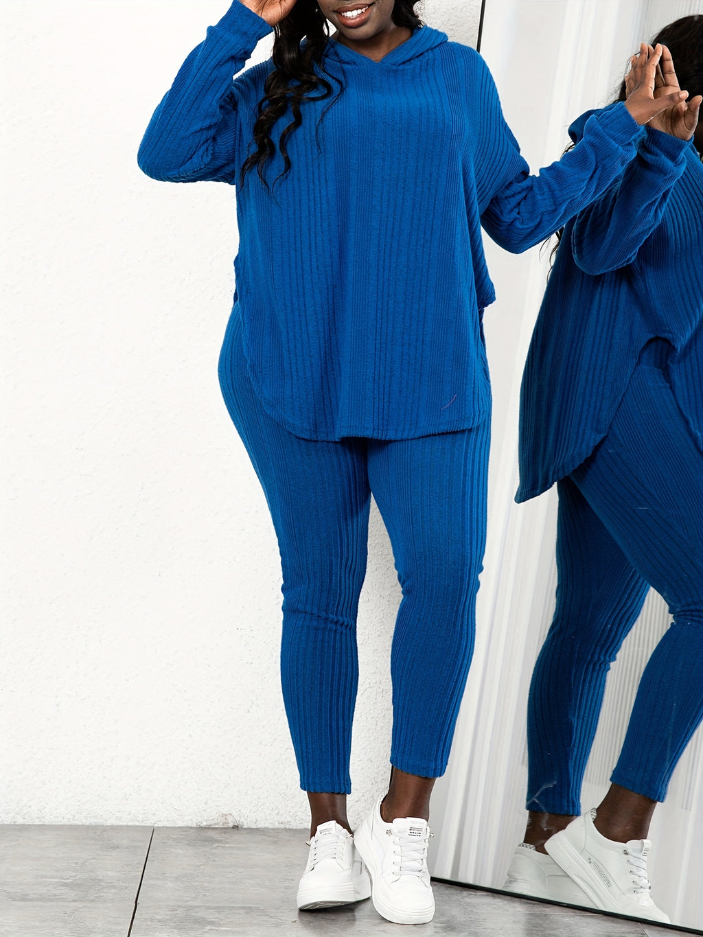 For plus Size - New Autumn Collection for Plus-Size Women's Casual Two-Piece Set, Stylish and Loose-Fitting