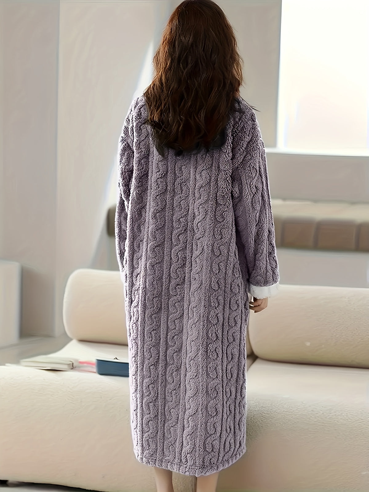 Ladies' Thickened Coral Bathrobe, Super Soft and High-quality Winter Pajamas with Pockets, Machine-washable Long-sleeved Round-neck Bathrobe, Comfortable and - product image 31