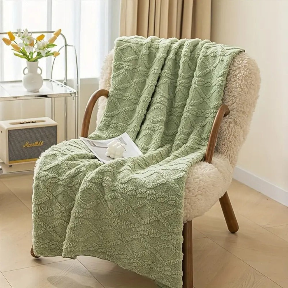 3D Plush Dense Weave Fleece Blanket – Ultra-Soft Warm Throw for Bed, Couch, Travel & Outdoor, Air-Conditioning Friendly, 3 Colors, 2 Sizes - product image 10