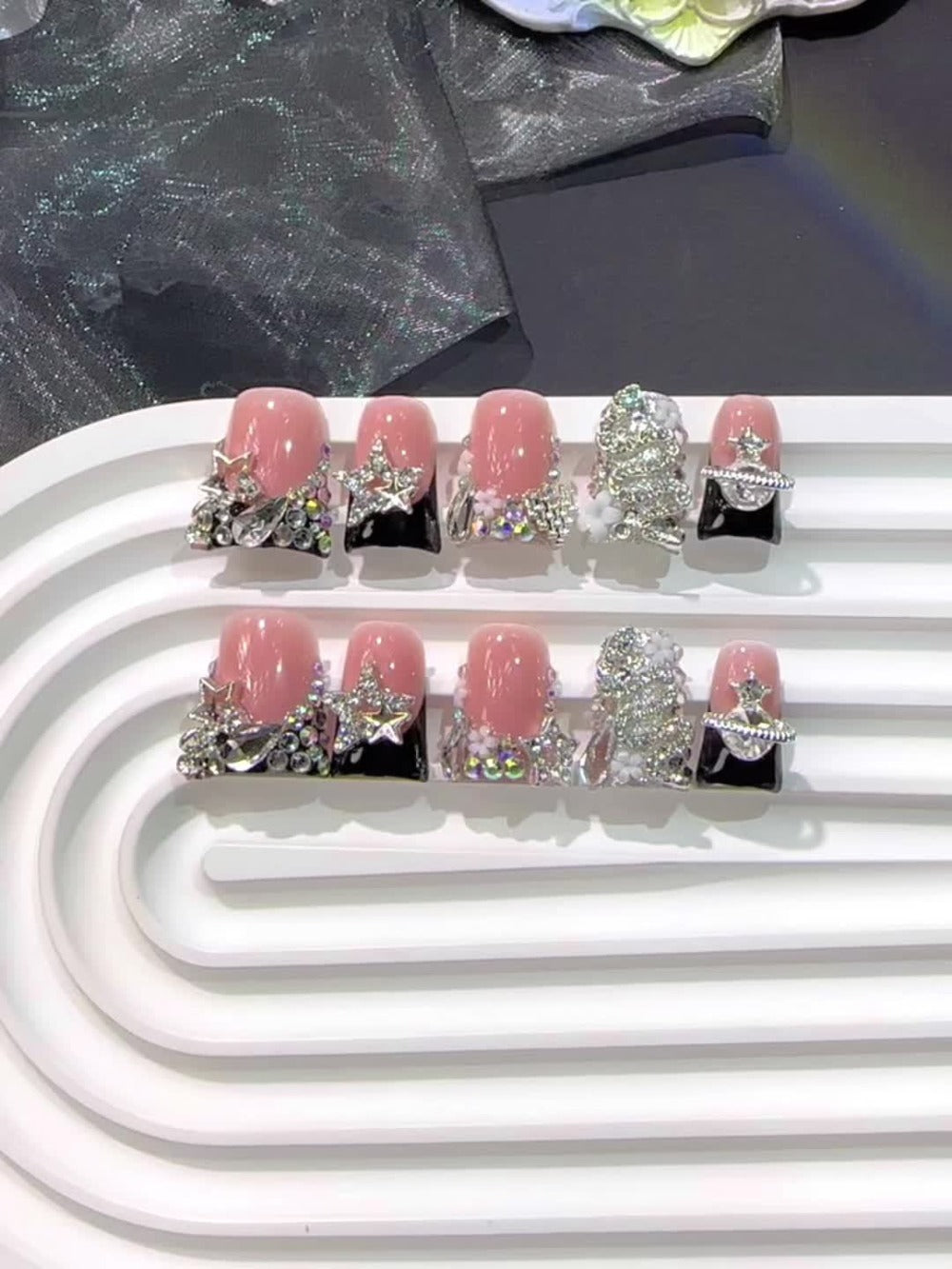 Short Press On Nails Black French Tip 10pcs Duckbill Silvery Snake Full Diamond Shiny Stars Handmade Reusable UV Protected Salon Quality for Wedding Party Birthday Gift False Nails - product image 9