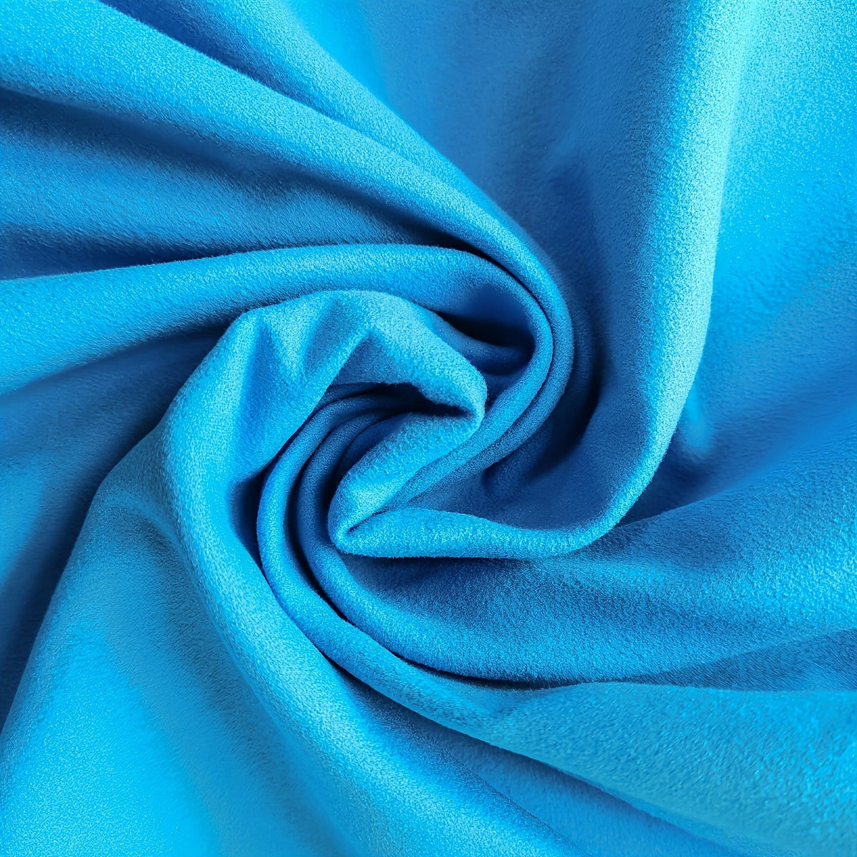 Quick-Dry Surf Poncho Towel Robe | Microfiber Beach Wrap with Shark Graphic, Super Absorbent Changing Robe for Swimming, Surfing & Travel, One Size Fits All, Machine Washable