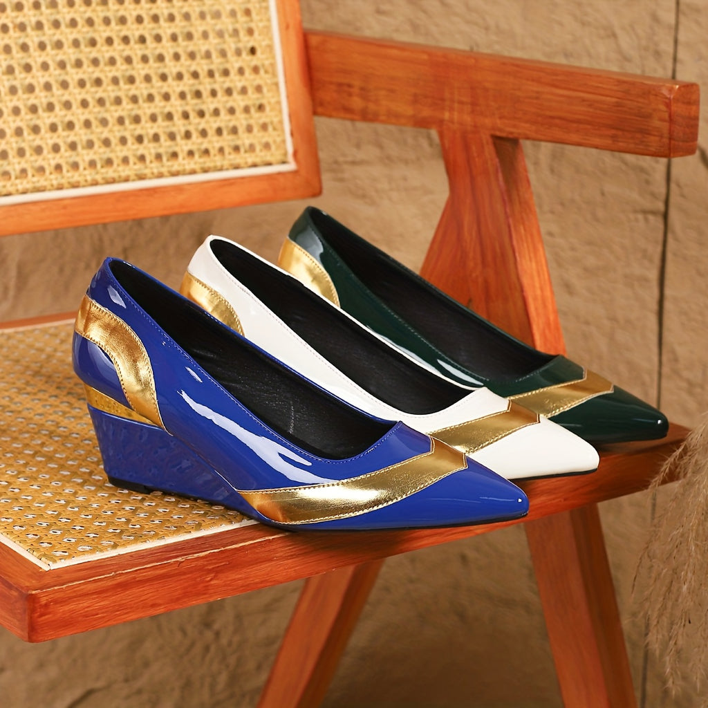 A Pair of Women's Single Shoes with Black and Golden Color, Pointed Toe, Thick-Soled Comfortable Wedge Heels, Fashionable Leisure Elegant High, Shopping Banquet Commuting Single Shoes