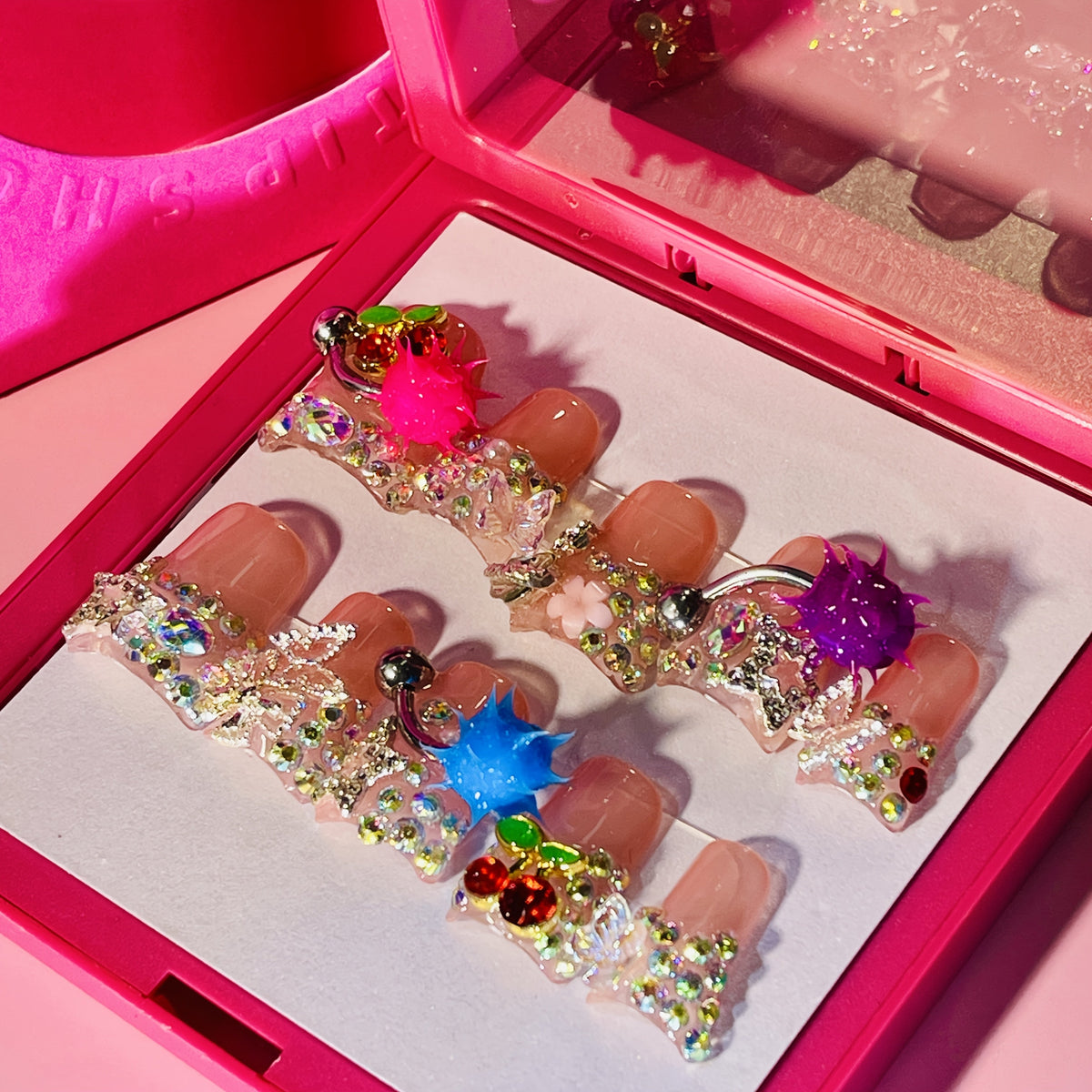 Duck Tip Press On Nails Pendulum Design Bold Colorful Handmade Nail Art Reusable Salon Quality Glue-On False Nails for Everyday Party Wedding Special Occasions Women Teens S M L Si - product image 7