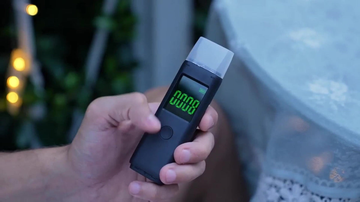 Breathalyzer Alcohol Tester 2-in-1 Rechargeable Dual Mode Blow Activated Digital BAC Tester for Personal Use Drunk Driving Prevention Portable Alcohol Meter - product image 9