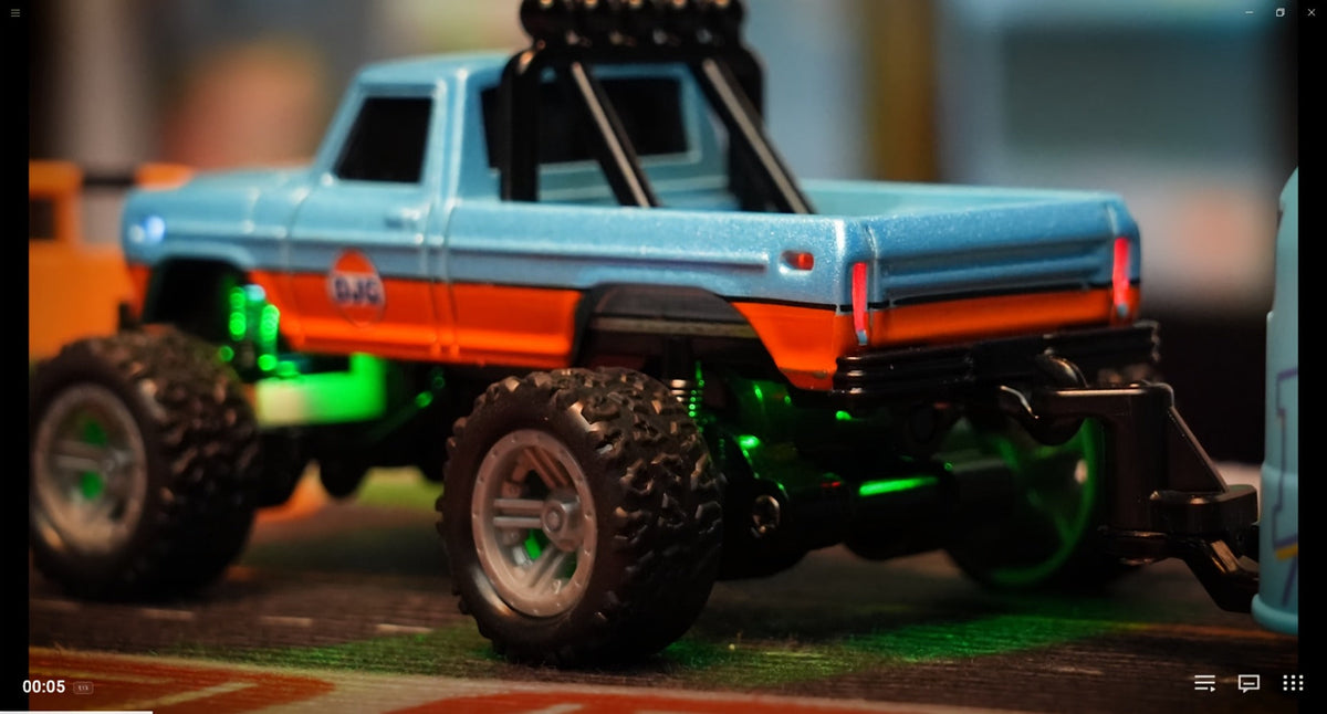 RC Off-Road Car with Alloy Body & Shock-Absorbing Chassis – Christmas Birthday Gift for Kids Teens – Remote Control Car for Boys Indoor Outdoor Racing Metal - product image 18