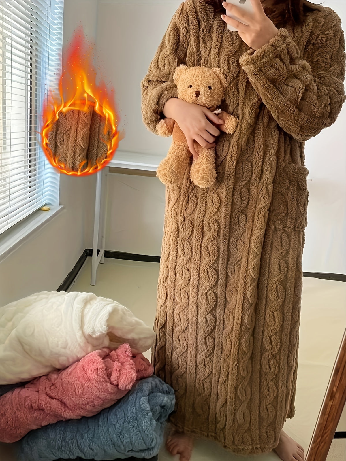 Ladies' Thickened Coral Bathrobe, Super Soft and High-quality Winter Pajamas with Pockets, Machine-washable Long-sleeved Round-neck Bathrobe, Comfortable and - product image 24