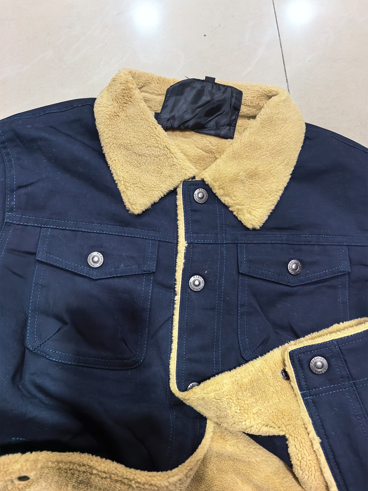 Men's Fashion Trendy Fleece-Lined Jacket, Casual Workwear Outerwear with Sherpa Collar, Button-Up, Multiple Pockets - product image